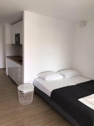 סטארה נובליה Apartments Haramincic M&B מראה חיצוני תמונה
